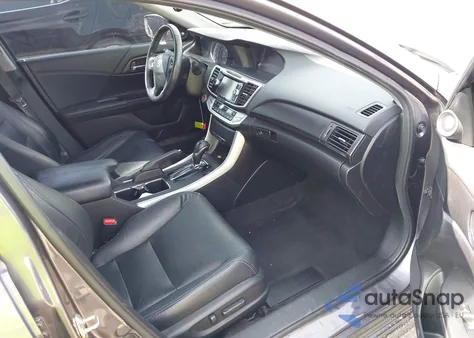 2015 Honda Accord Ex-L from USA, damaged, VIN 1HGCR2F89FA152441